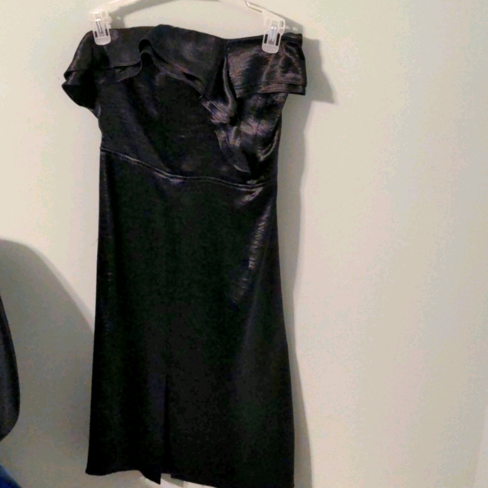 Black strapless dress